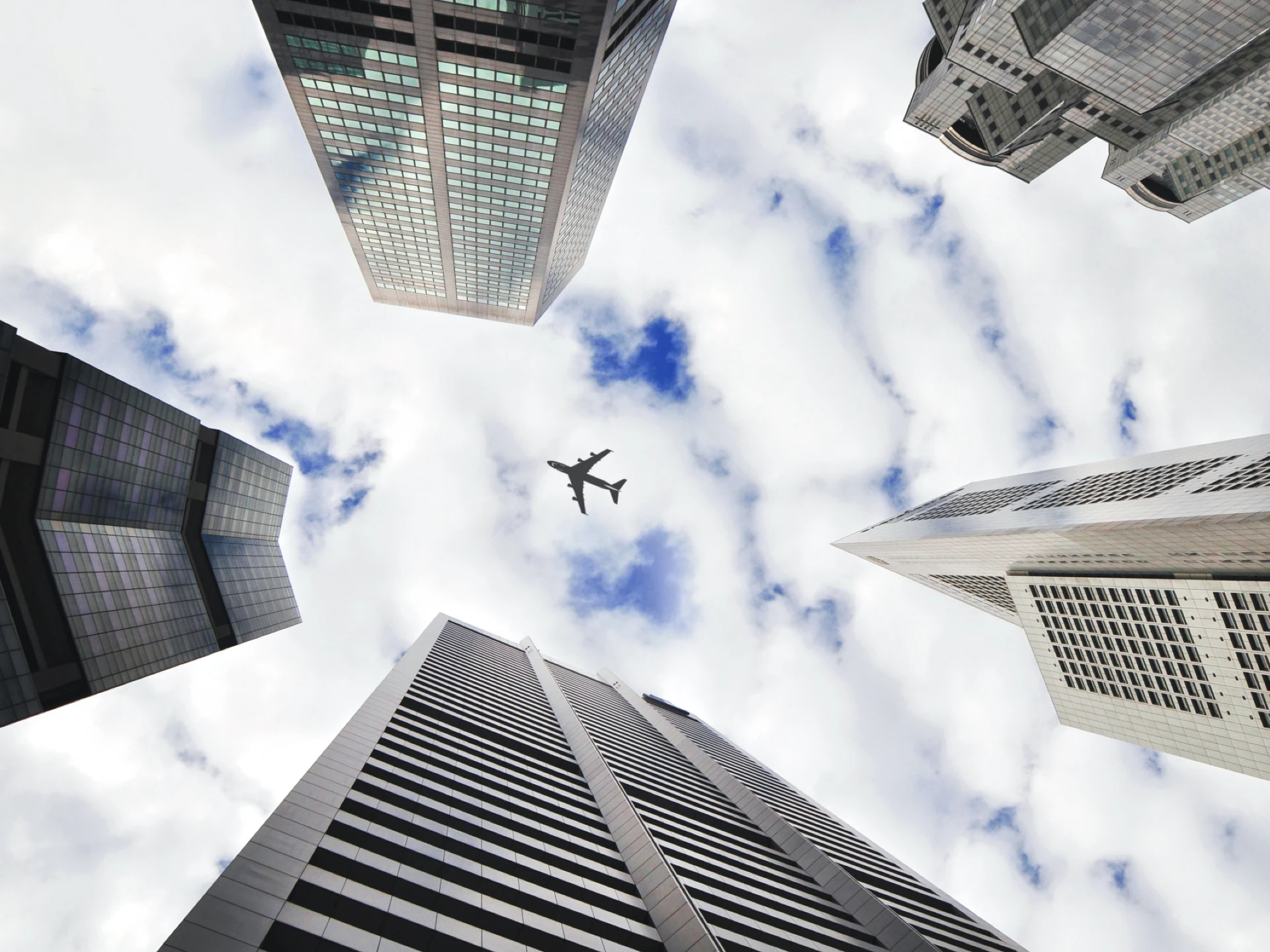 Rapid risk assessment: Travel health risks in Uganda